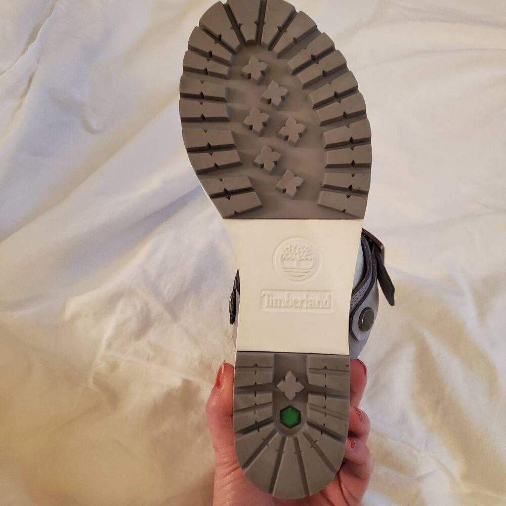Amputee. Timberland Gray and White Wedge Sandal Size 8.5 - left shoe only. - Picture 6 of 10